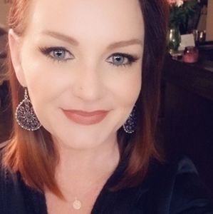 Meet your Posher, Tanya.